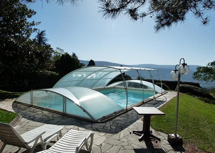 فندق مبيت وإفطار D'hotes Baudelys 3*