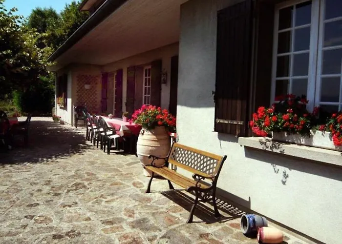 فندق مبيت وإفطار D'hotes Baudelys 3*