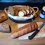 D'hotes Baudelys
