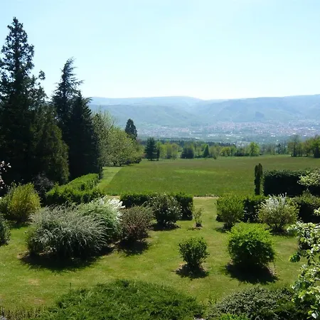 D'hotes Baudelys Bed & Breakfast